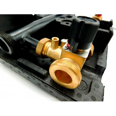 3 way valve mixing valve in a mixing group