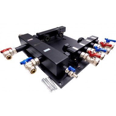 Low Loss Header with a manifold Nordic Tec