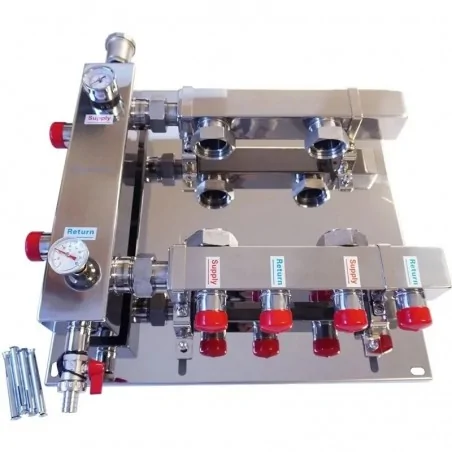 Low Loss Header Manifold 2 with Thermometer & Manometer